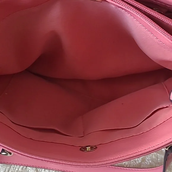 LIZ CLAIBORNE NWOT JESS CARNATION HANDBAG - Picture 9 of 10